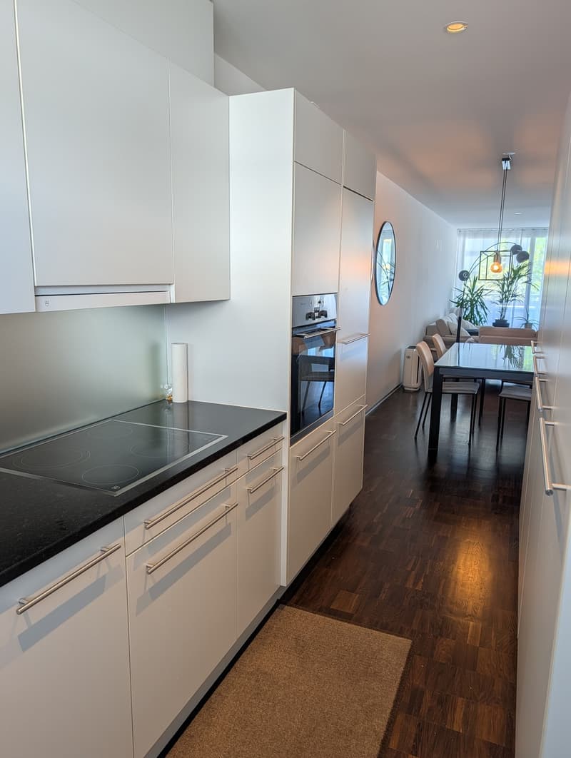 Grosszügige 5.5-Zi-Wohnung (143 m²) mit Terrasse & Waschturm im Zentrum Uster (6)