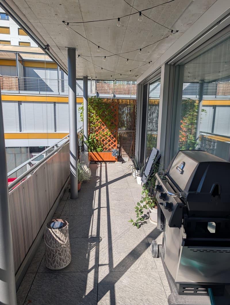 Grosszügige 5.5-Zi-Wohnung (143 m²) mit Terrasse & Waschturm im Zentrum Uster (5)