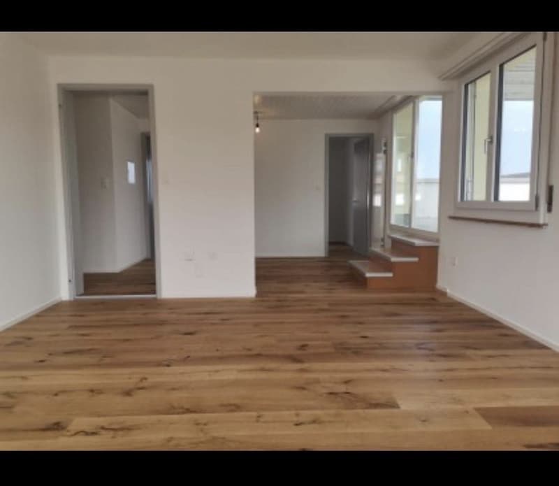 Sehr schöne grosse 4 1/2 Wohnung im Herzen von Gossau (7)