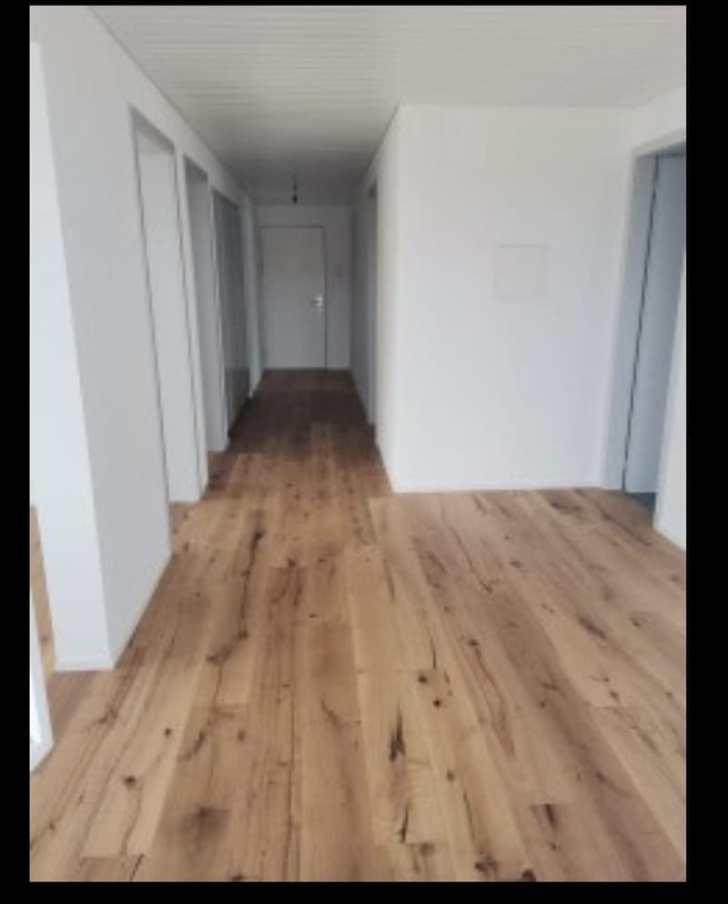 Sehr schöne grosse 4 1/2 Wohnung im Herzen von Gossau (10)