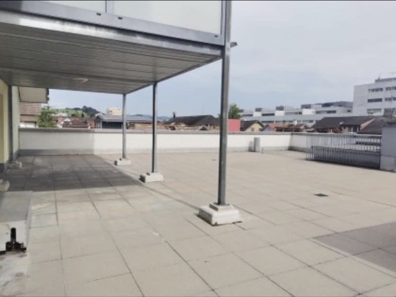 Sehr schöne grosse 4 1/2 Wohnung im Herzen von Gossau (4)