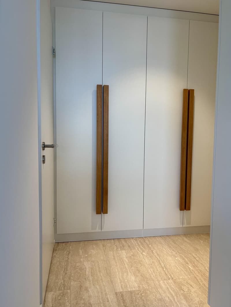 4.5-Zimmer-Wohnung mit Aussicht, an schöner Lage über dem Zürichsee (13)