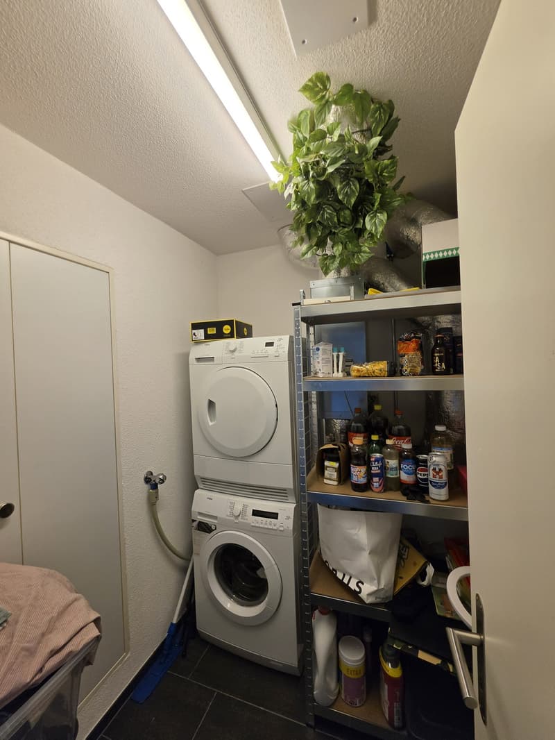 FAMILIEN WOHNUNG (2)