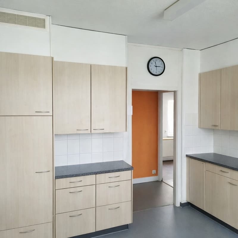 WG Zimmer in 4er WG befristet von 01.11.26-31.07.27 (3)