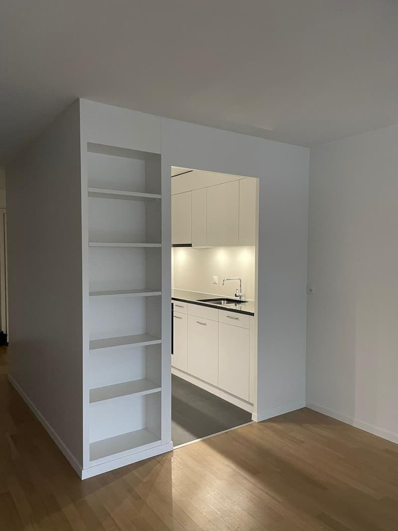 2.5-Zimmer-Wohnung mit Balkon in Muri bei Bern (2)