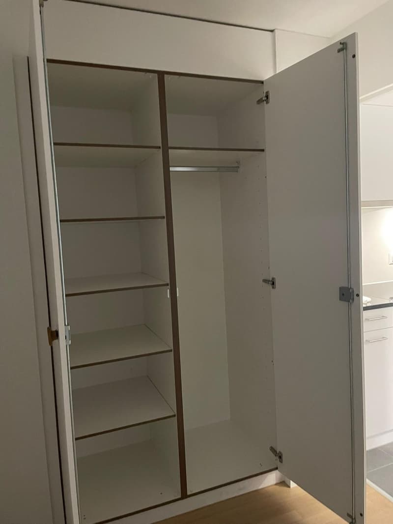 2.5-Zimmer-Wohnung mit Balkon in Muri bei Bern (6)