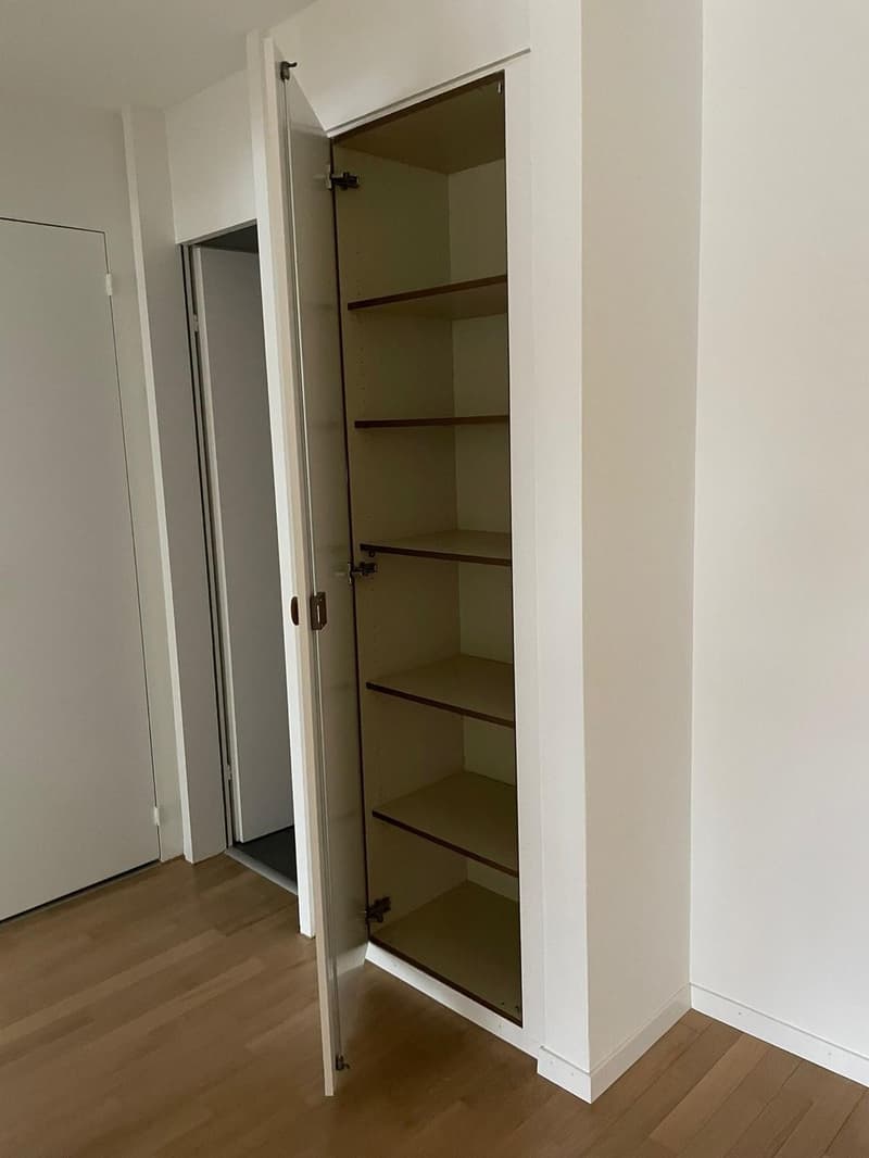 2.5-Zimmer-Wohnung mit Balkon in Muri bei Bern (5)