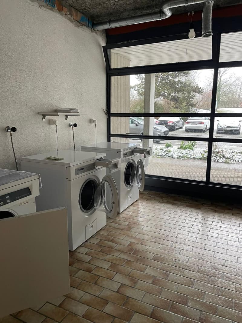 2.5-Zimmer-Wohnung mit Balkon in Muri bei Bern (11)