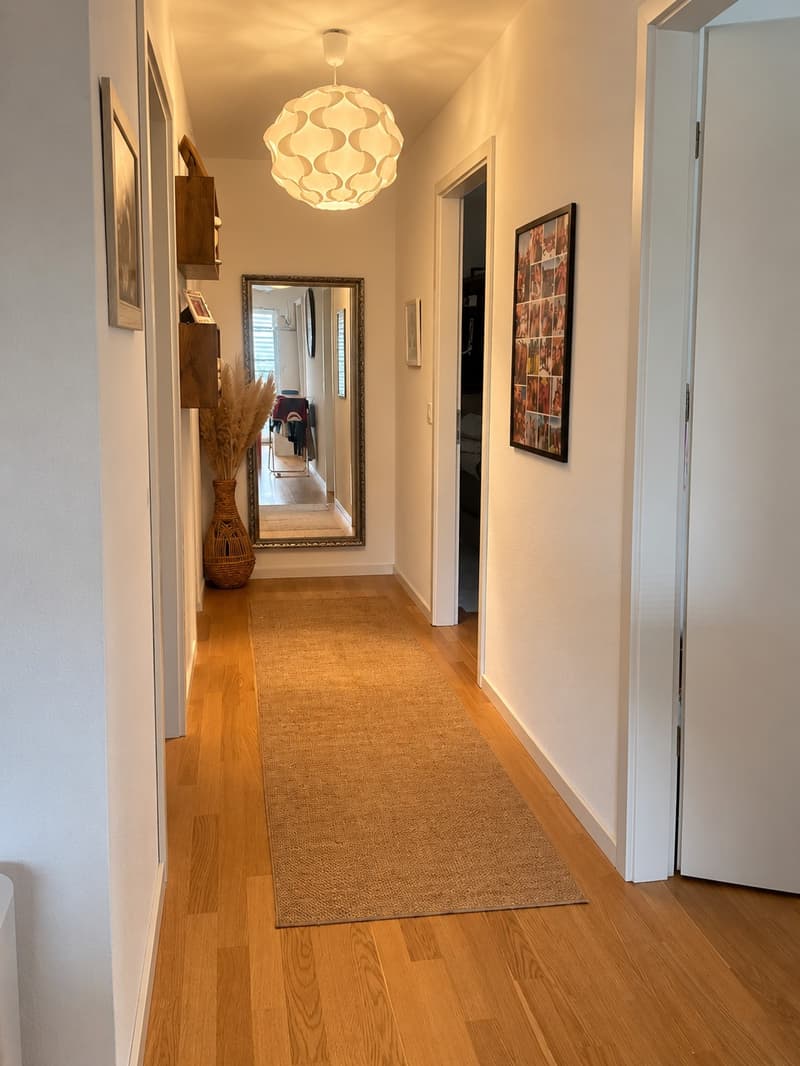 Reprise de bail rapide à Belfaux 4,5 pièces env. 102 m² + loggia de 45 m² (7)
