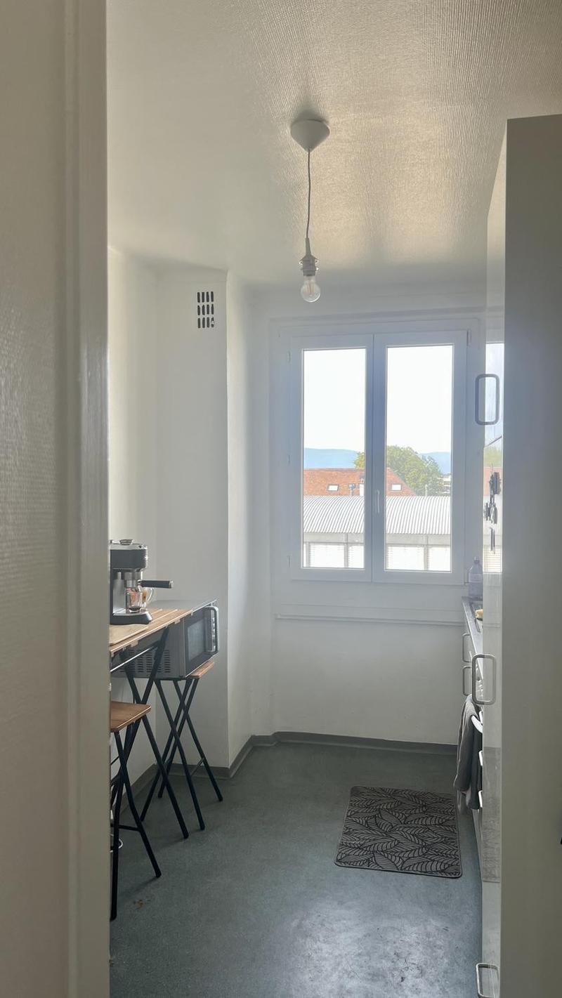 Sous-location d'une chambre pour 2-3 mois (4)