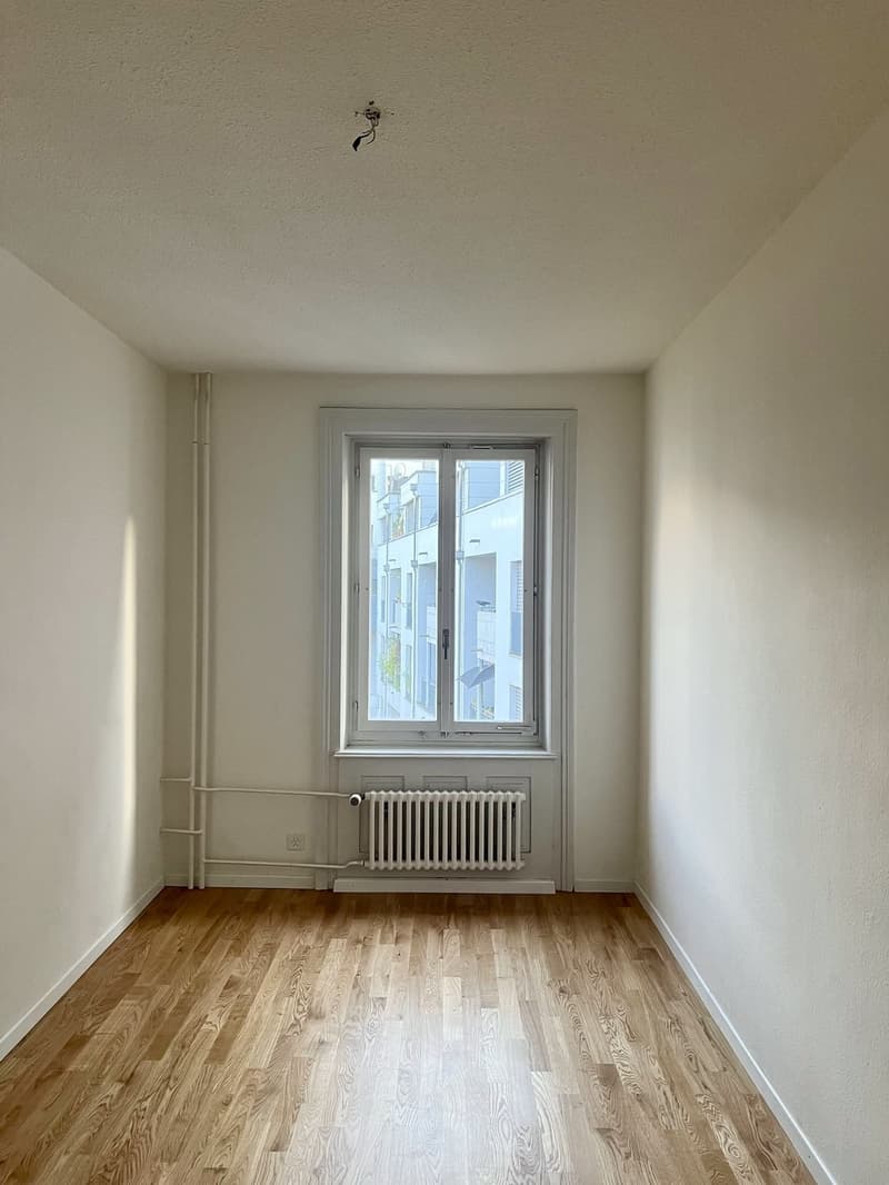 Charmantes WG-Zimmer in 3,5-Zimmer-Altbauwohnung im Kreis 5 (2)