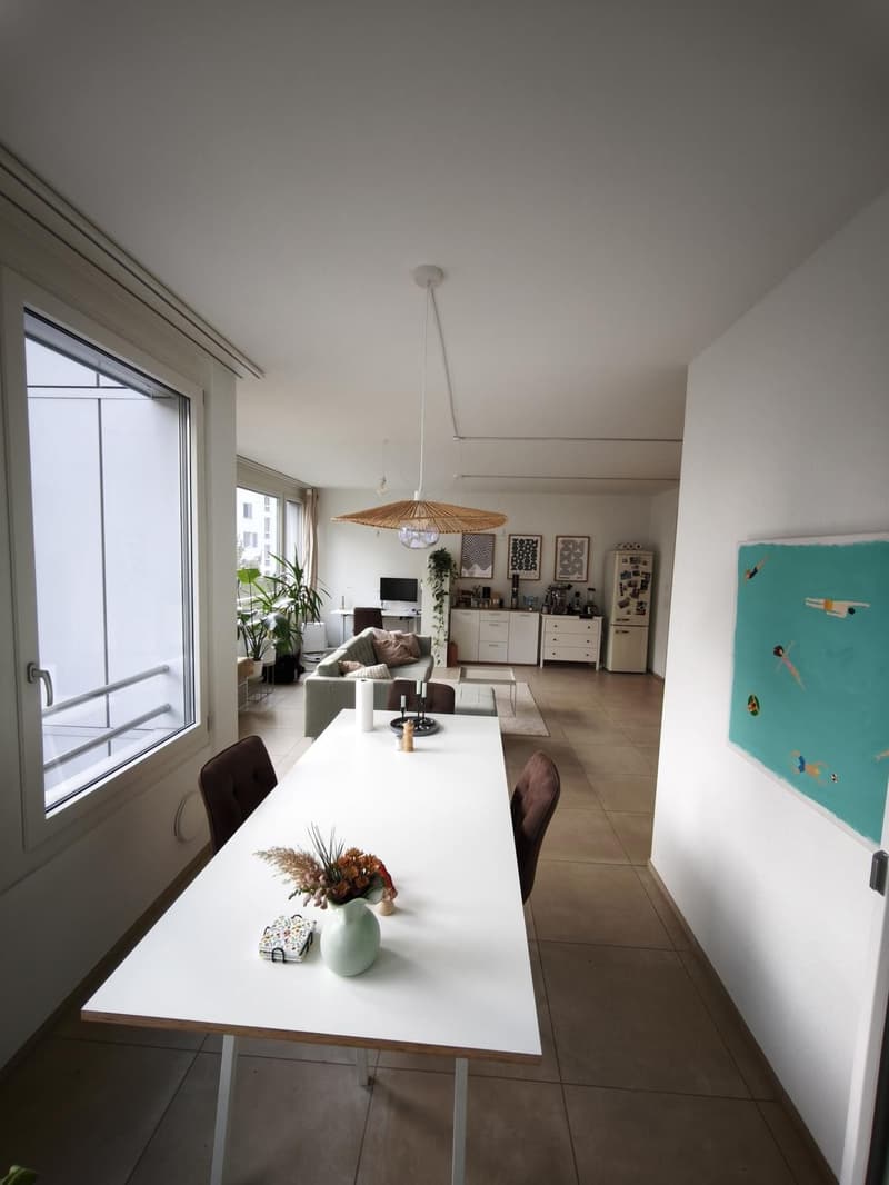 Lichtdurchflutete 75 m² Erdgeschosswohnung in Zürich-Wipkingen mit Uetliberg-Blick (3)