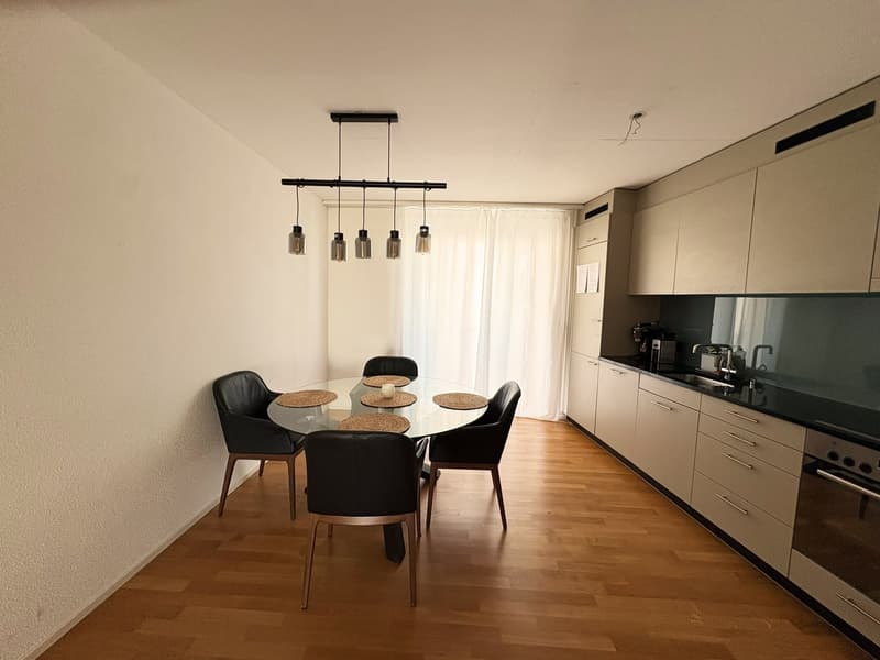 Grosszügige möblierte 2.5-Zimmer-Wohnung | 113 m² | 2 Balkone | Dübendorf | Befristet Feb.Juni 2027 (1)