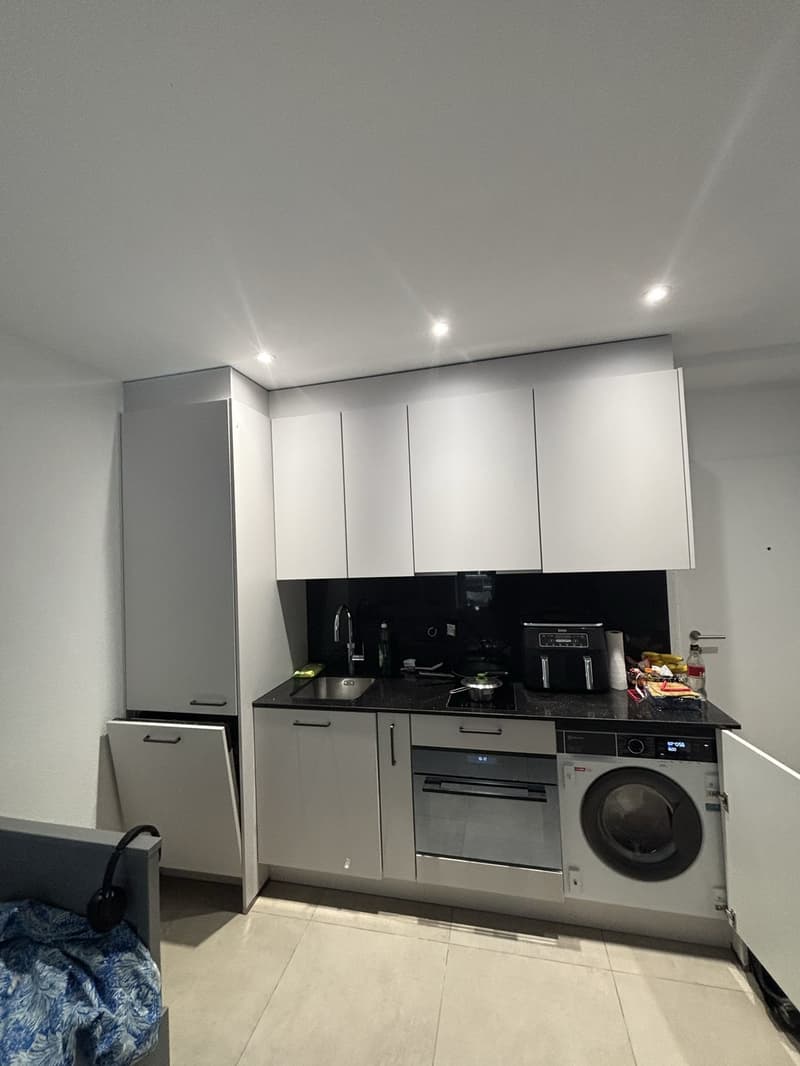 Nachmieter gesucht 1.5-room studio in Kreis 4, 1 min to Stauffacher (2)