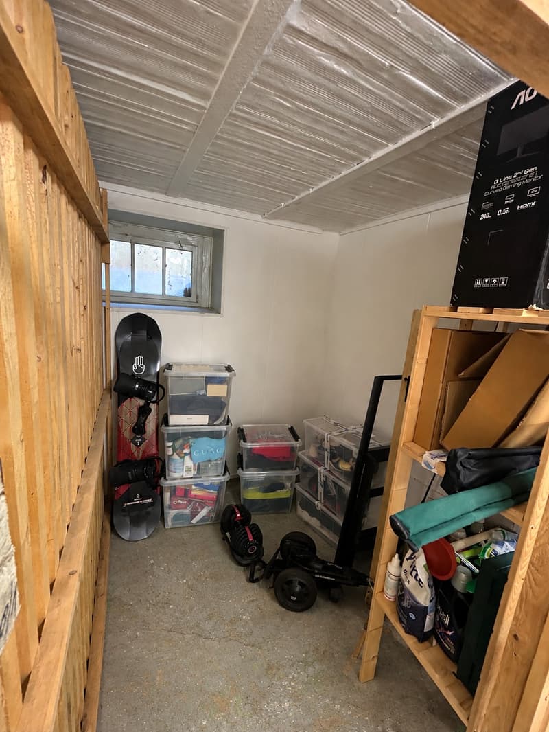 Schöne helle 2½-Zimmer-Wohnung (13)