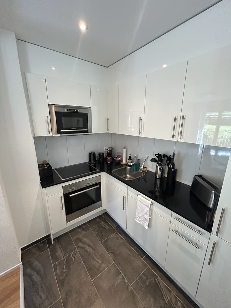 Schöne helle 2½-Zimmer-Wohnung (5)