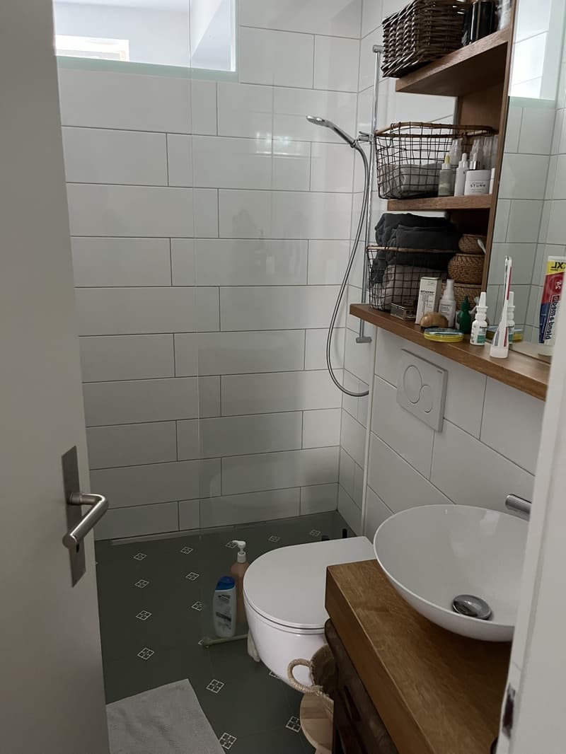 Charmante 3-Zimmer-Altbauwohnung mit Fischgratparkett im Kleinbasel (7)