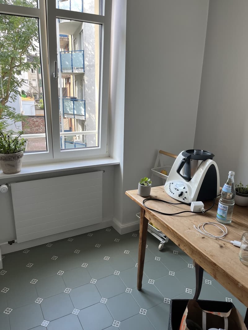 Charmante 3-Zimmer-Altbauwohnung mit Fischgratparkett im Kleinbasel (4)