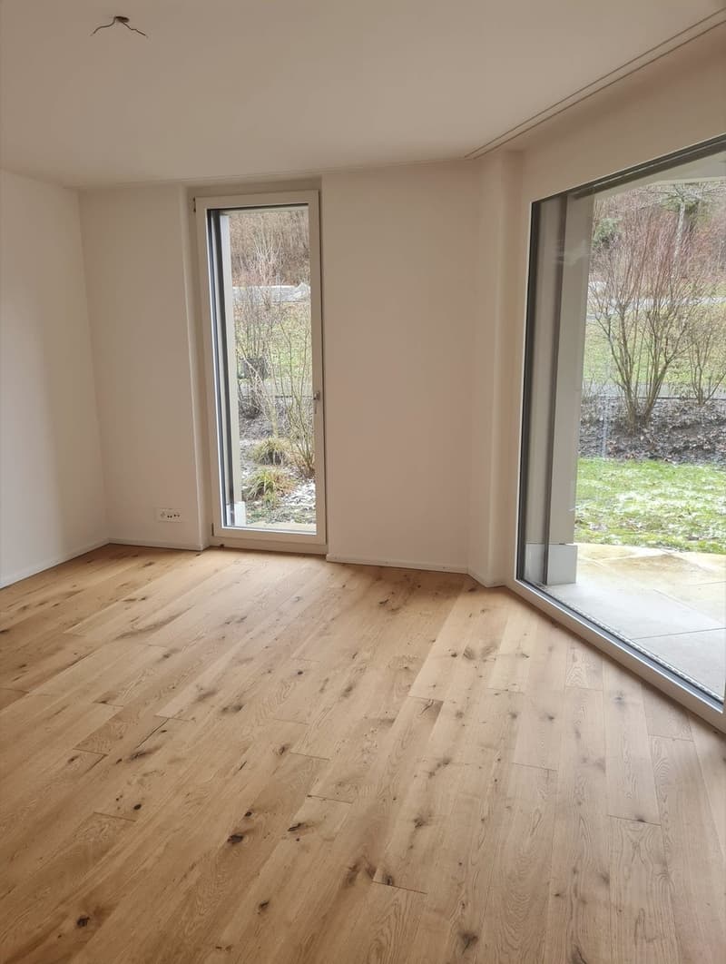 Moderne 2.5 Zimmer-Wohnung mit grosser Terrasse (6)