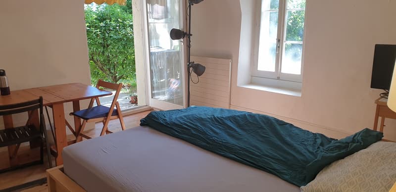 COLOCATION 2pers. CALME AVEC JARDIN - PROCHE CHUV / CENTRE      QUIET FLATSHARE (2 people) WITH GARDEN - NEAR CHUV / CITY CENTER (6)