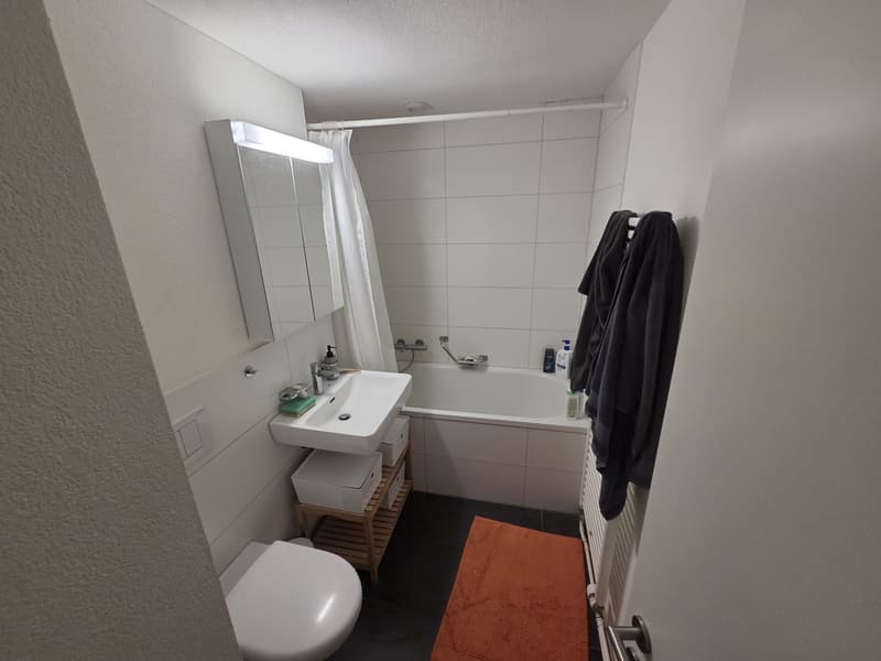Room in shared flat in central location (7)
