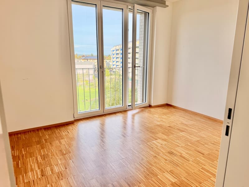 Two rooms available in a Bright and Modern Shared Flat in Zurich Bucheggplatz Area (1)