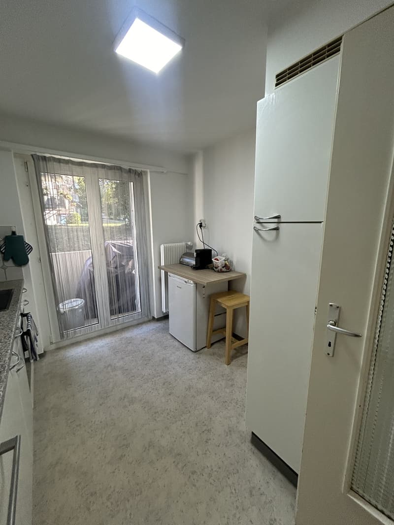 Sehr grosszügige und helle Wohnung in Buchs - Befristet bis 31.03.2028 (6)