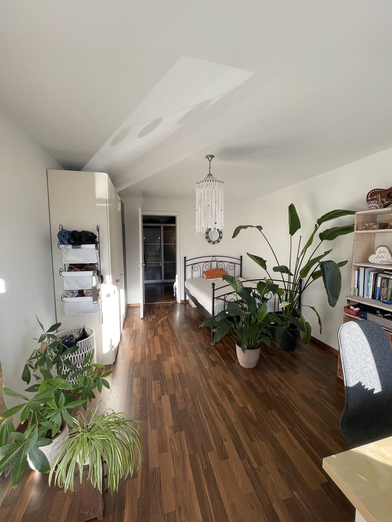 2 WG Zimmer werden frei hier das Inserat des Zimmers mit Balkon (1)