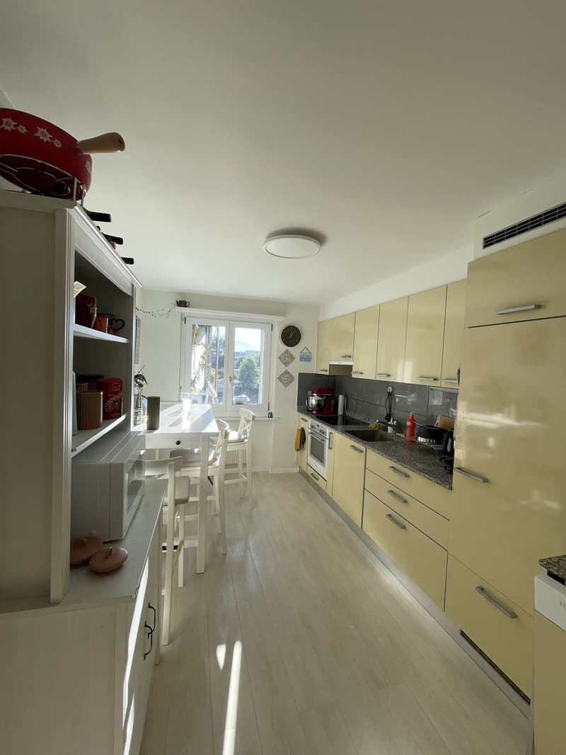 2 WG Zimmer werden frei hier das Inserat des Zimmers mit Balkon (2)