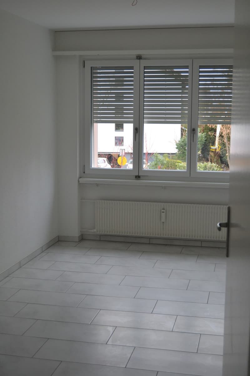 3,5 ZimmerWohnung Hochparterre (4)