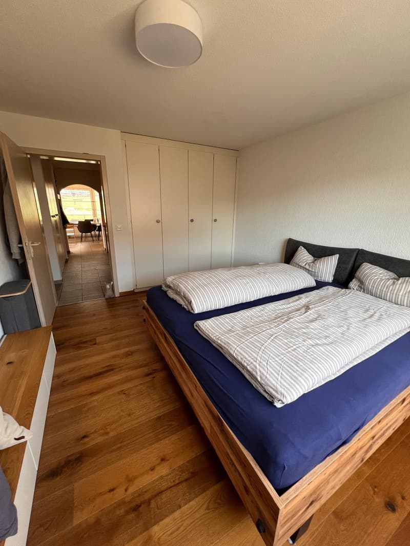 Schlafzimmer 1