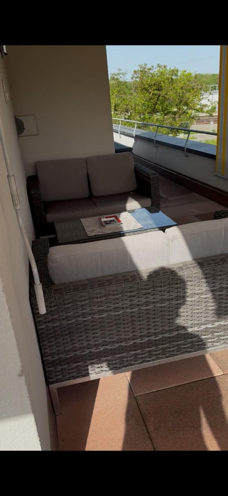 Stilvoll wohnen nahe Flughafen  möbliertes Zimmer in Penthouse (ideal für Flugpersonal) (5)