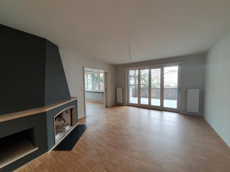 Spacious 4-Room Apartment in Central Glattbrugg (1)
