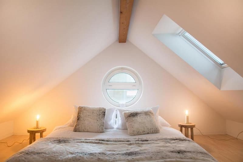 Charmante 2.5-Zimmer-Maisonette-Wohnung mit Bergblick in Zug (8)