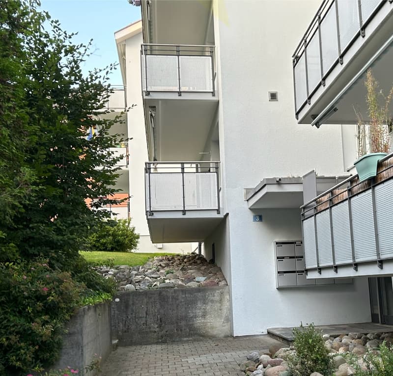 Schöne, zentrale Wohnung (2)