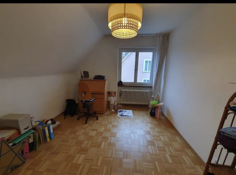 Magnifique 3.5 pièces de charme, lumineux et au calme Bienne / Charmante, helle und ruhige 3.5-Zimmer-Wohnung Biel (7)