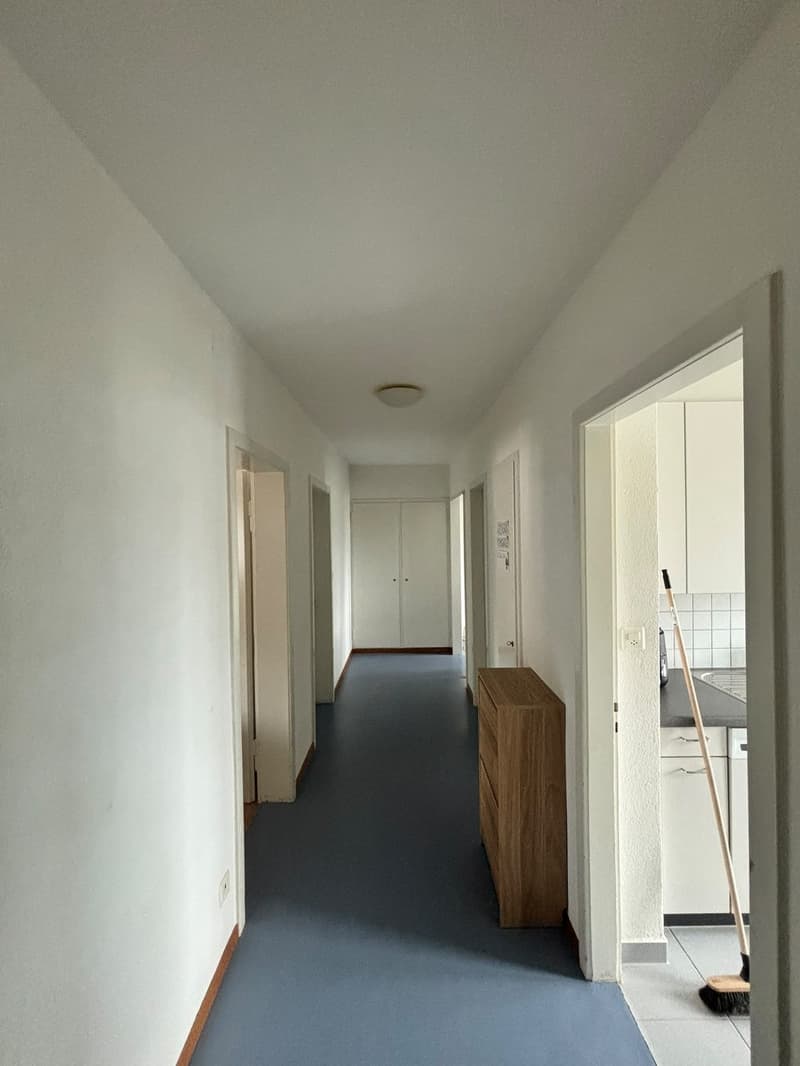Helle 3.5-Zimmer-Wohnung in Wollishofen (6)