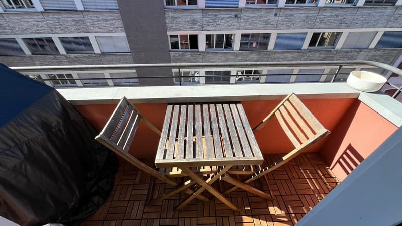 Bright & modern 2.5-room apartment in prime Kreis 4 (8004) (8)