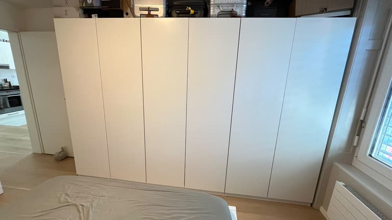 Bright & modern 2.5-room apartment in prime Kreis 4 (8004) (7)