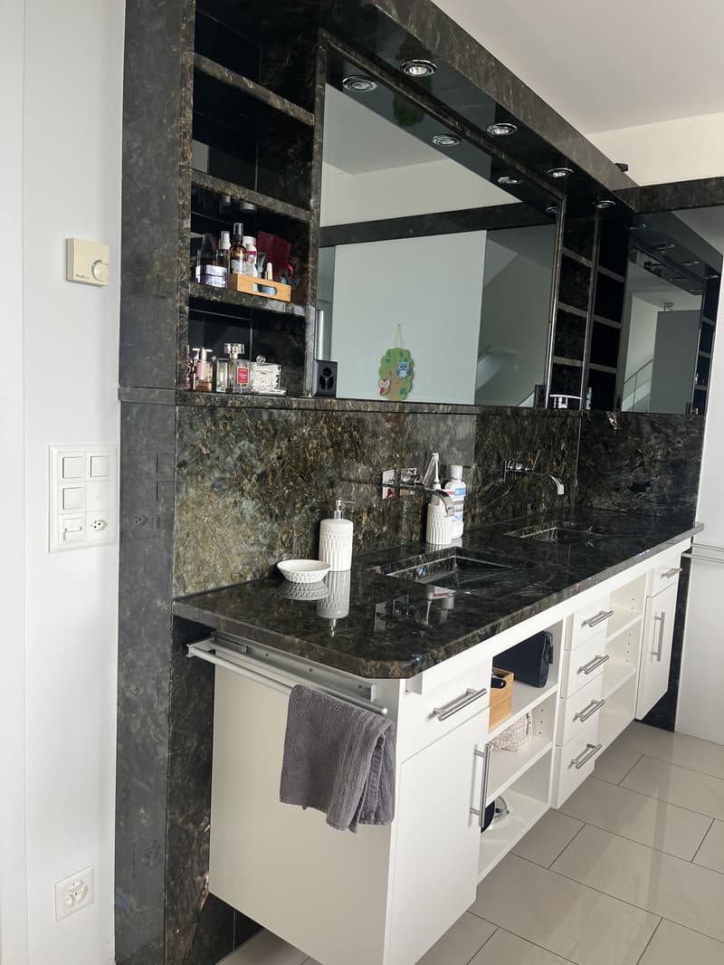 5.5-Zimmer-Wohnung mit grosser Terrasse, Balkon & Jacuzzi (11)