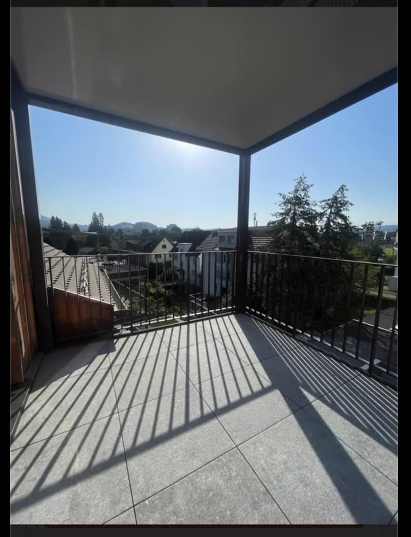 Dachgeschosswohnung im Maisonette-Stil (8)