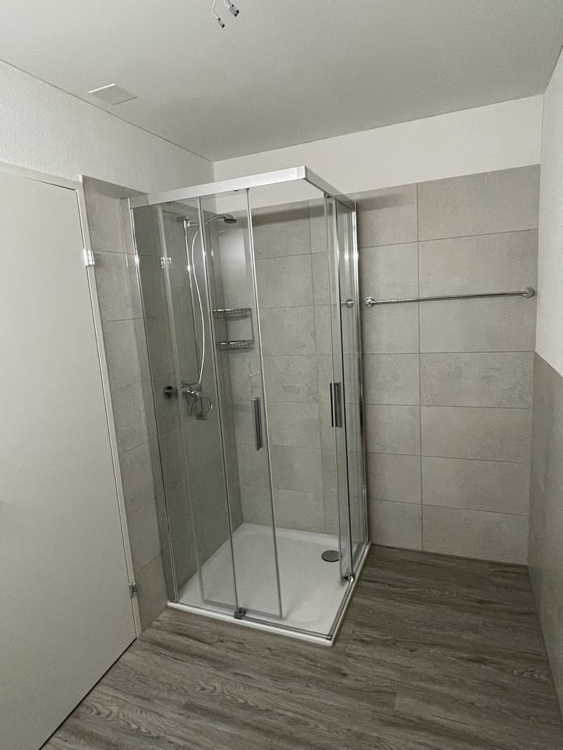 Moderne 4½-Zimmerwohnung mit grossem Sitzplatz in Dällikon (10)