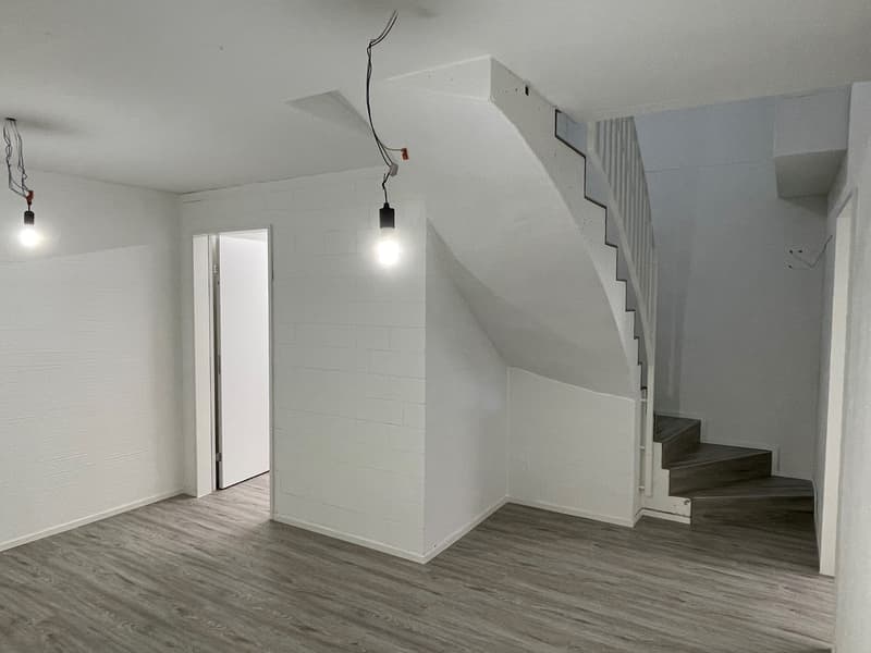Moderne 4½-Zimmerwohnung mit grossem Sitzplatz in Dällikon (12)