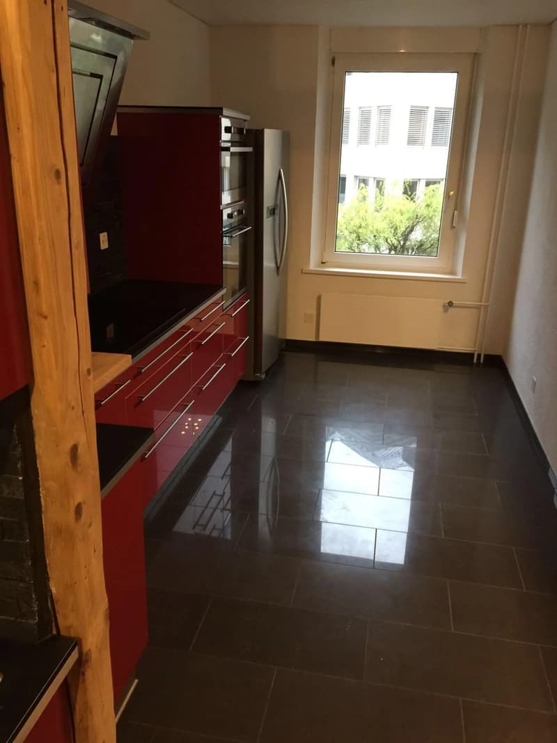 Sehr zentral gelegene, helle 3-Zimmer-Wohnung in Winterthur (6)