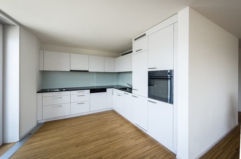 Helle 3.5-Zimmer Wohnung (1)
