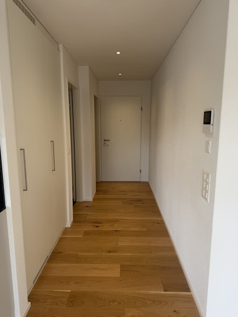 Moderne 3.5-Zimmer mit Balkon & Top-Ausstattung in Nürensdorf Inkl. NB (6)