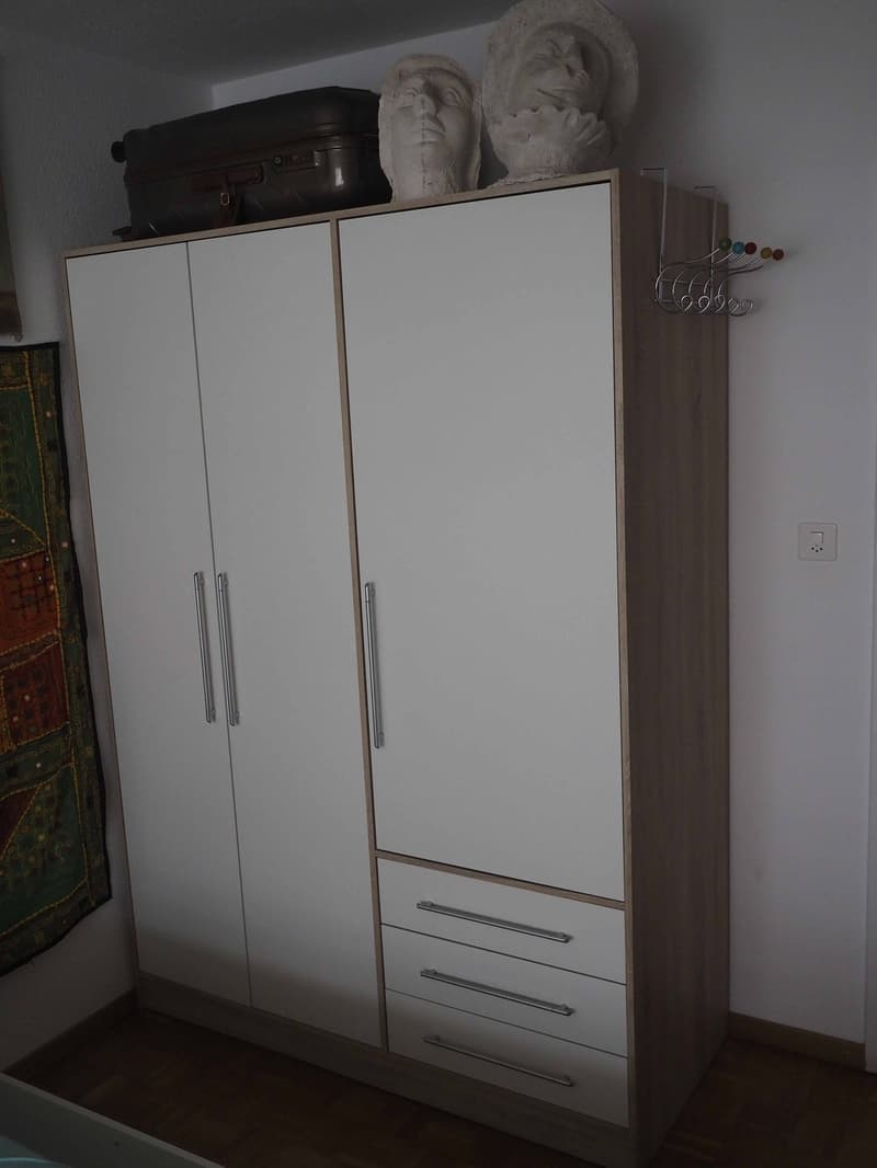 1 relaxed room close Triemli (2)