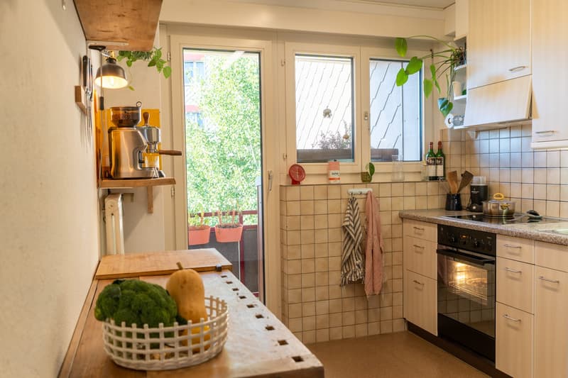 Helle möblierte 3-Zimmer-Wohnung mit Pilatusblick und 2 Balkonen zur befristeten Untermiete (6)