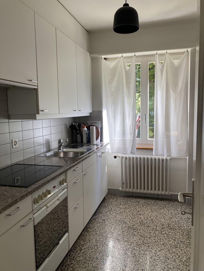 Helle 3-Zimmer-Wohnung nahe Europaplatz und Inselspital (6)