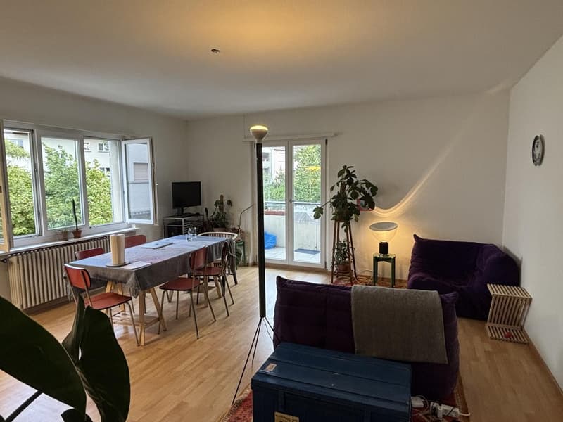 Ruhige 2-Zimmer-Wohnung mitten im Grünen und doch stadtnah (1)